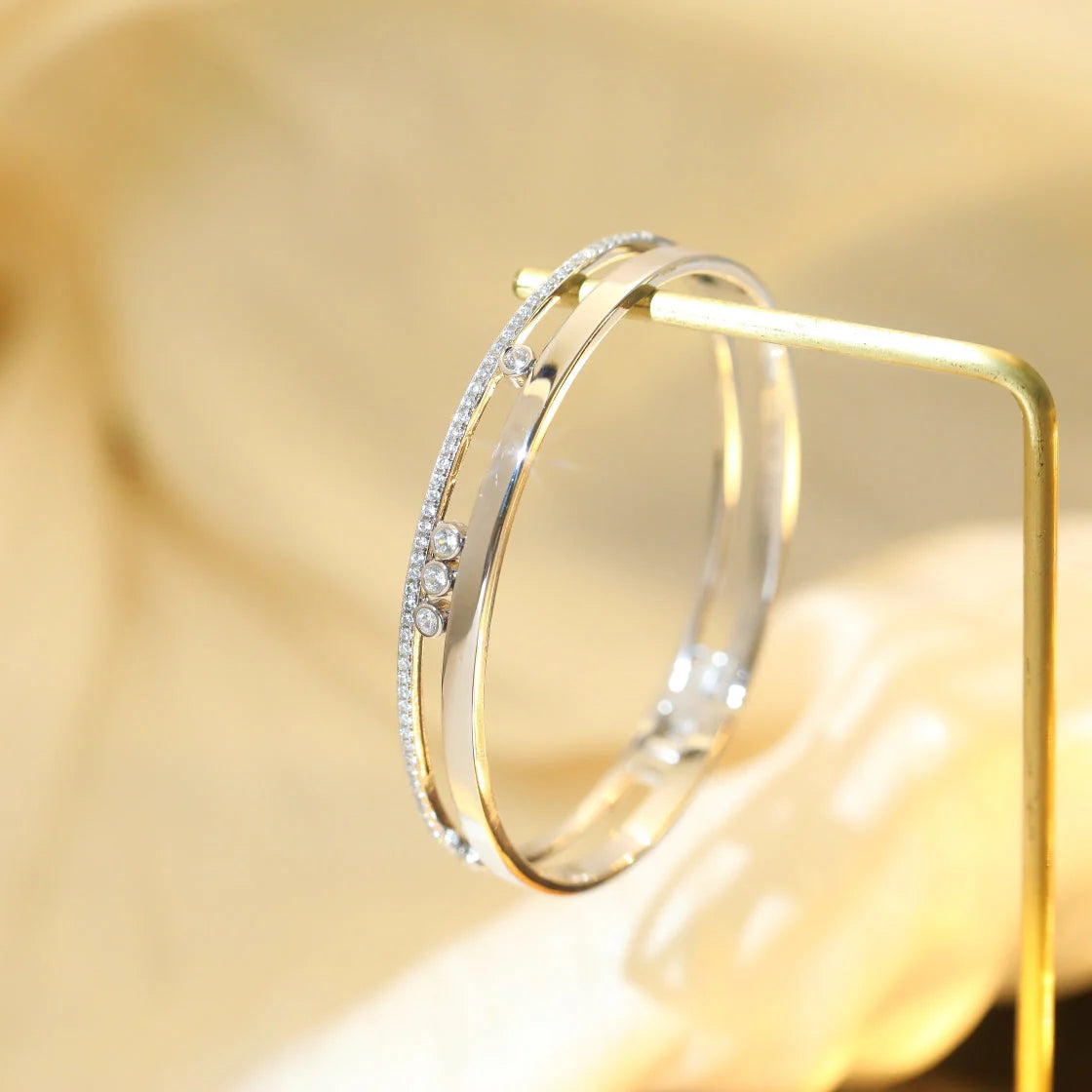 [Elite]Move Romane Diamond Bangle Bracelet