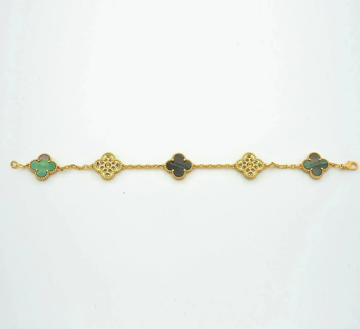 [Elite] CLOVER 5 MOTIF GRAY MOP BRACELET COLLECTION
