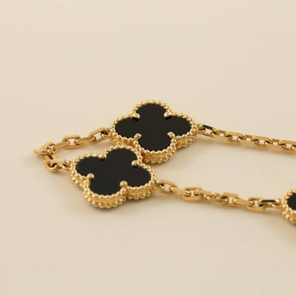 [Elite] CLOVER 5 MOTIF ONYXS BRACELET COLLECTION