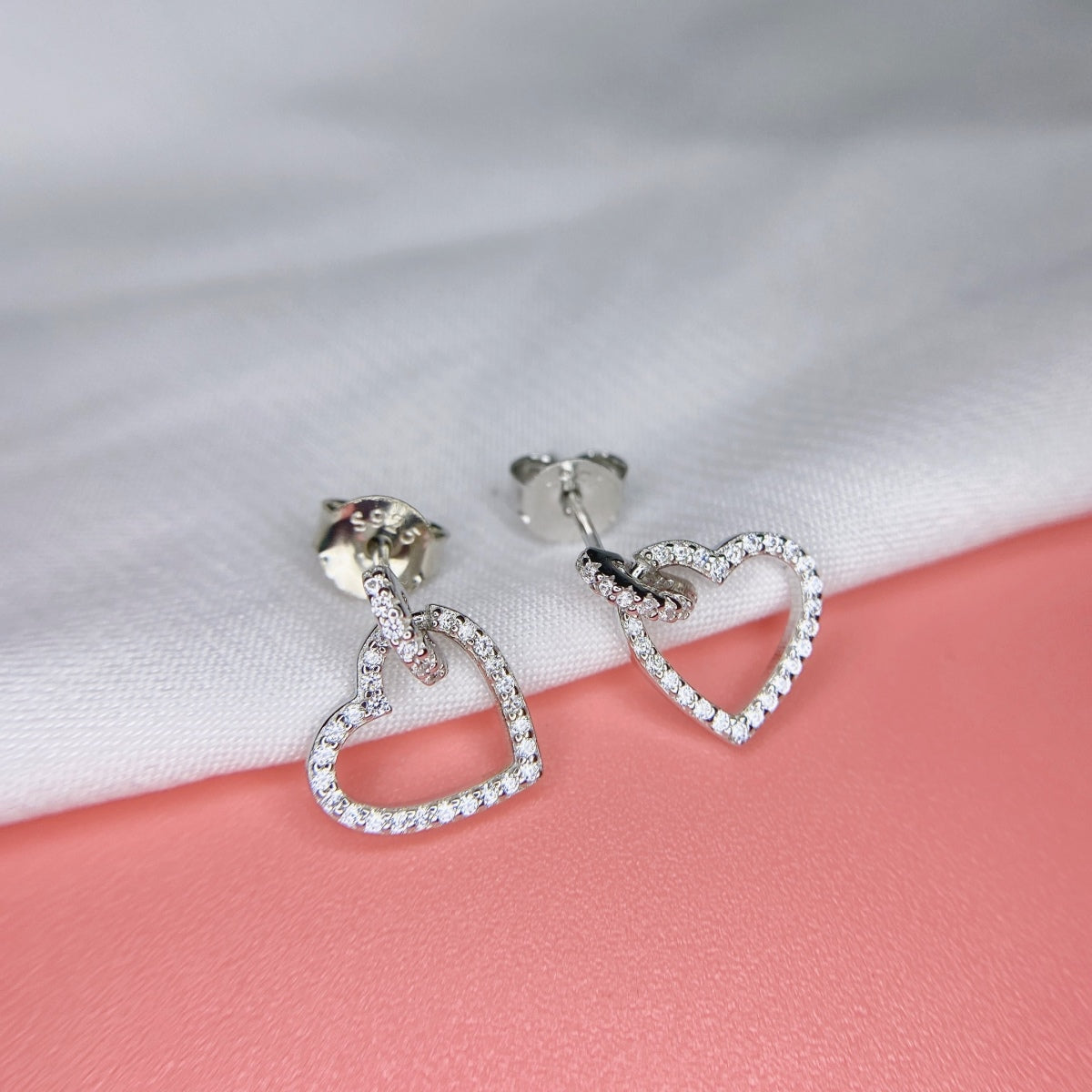 [Elite]Dainty Heart Shape Earrings