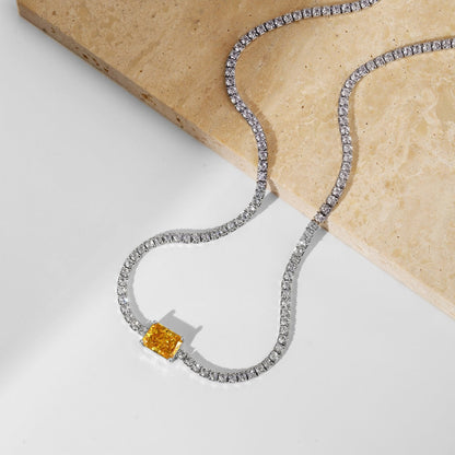 [Elite]2.0 carat Ornate Emerald Cut Necklace