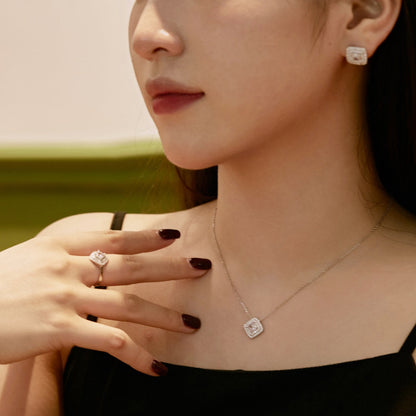 [Elite]Sparkling Asscher Cut Necklace