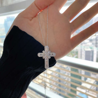[Elite]Gypsophila With Dimonds Necklace