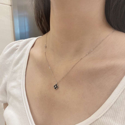 [Elite]Delicate Flower Shape Necklace