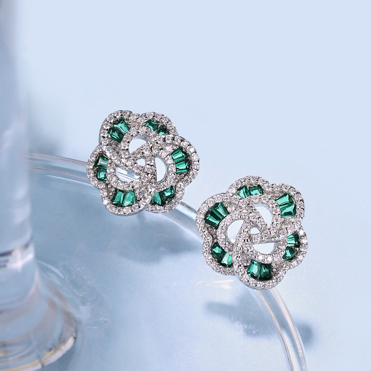 [Elite]Exquisite Flower Shape Daily Earrings