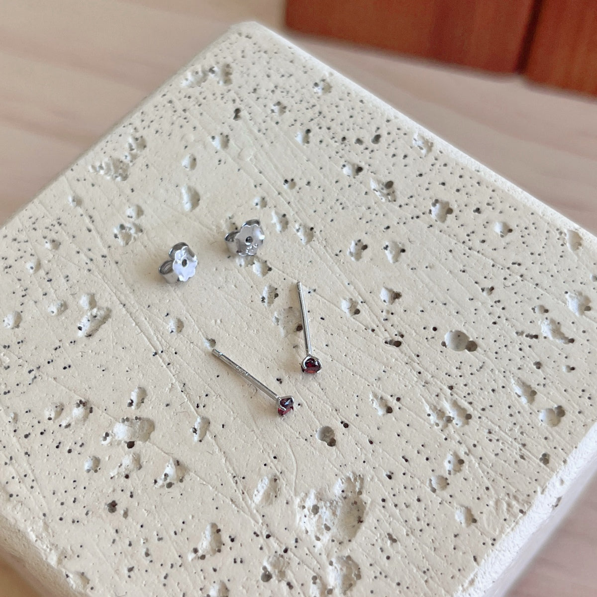[Elite]Delicate Solitaire Earrings