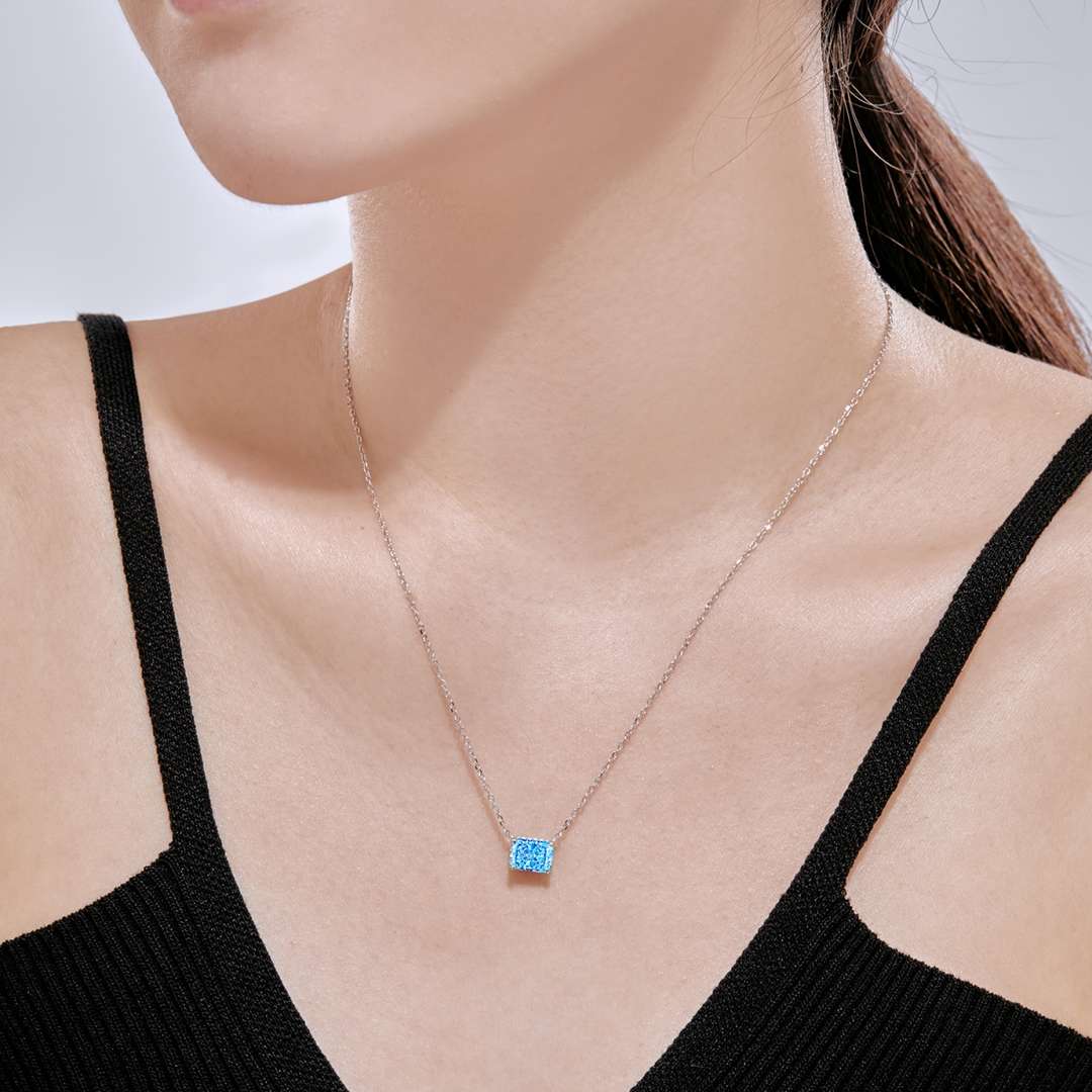 [Elite]Luxurious Square Shape Colorful Necalack