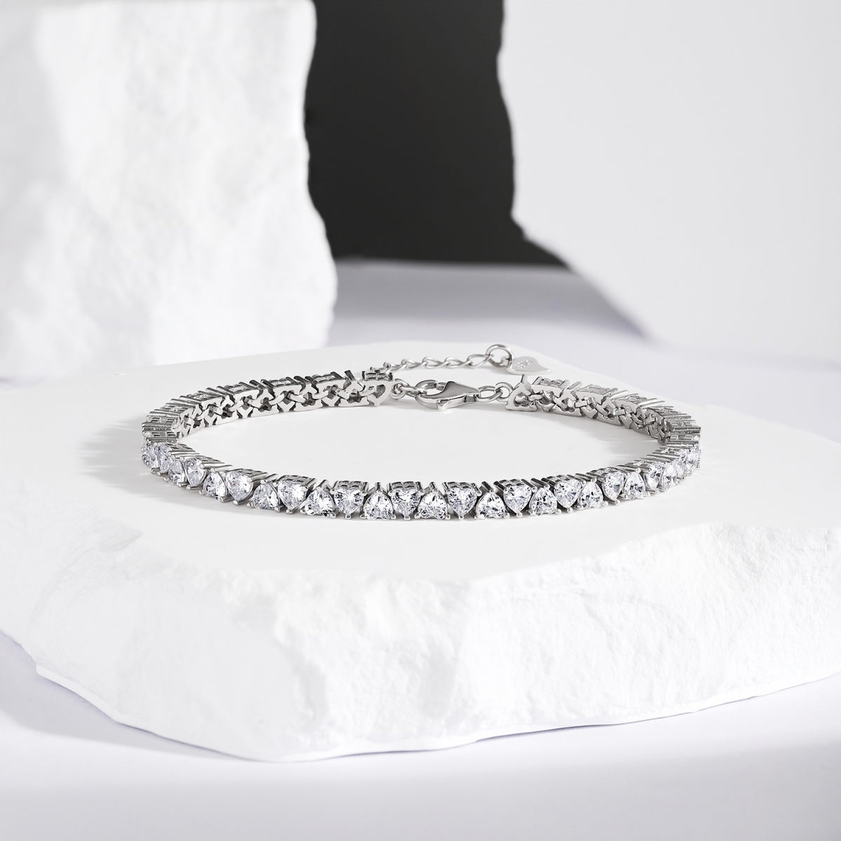 [Elite]Dazzling Romantic Heart Shape Lover Bracelet