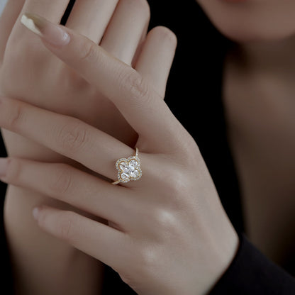 [Elite]Luxurious Eternity Flower Shape Banquet Ring