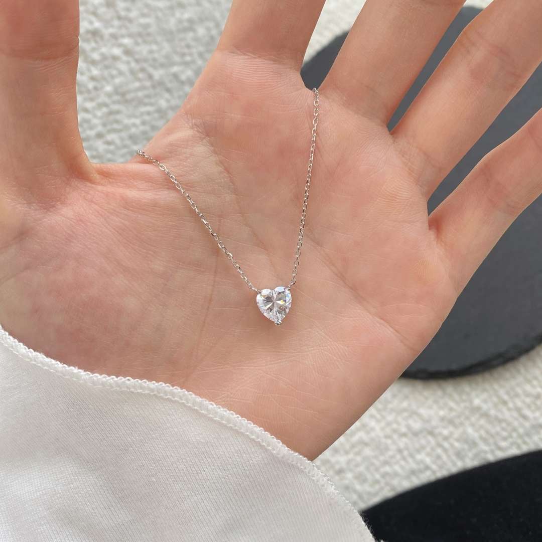 [Elite]Heart Shape Main Stone Pendant Collarbone Necklace