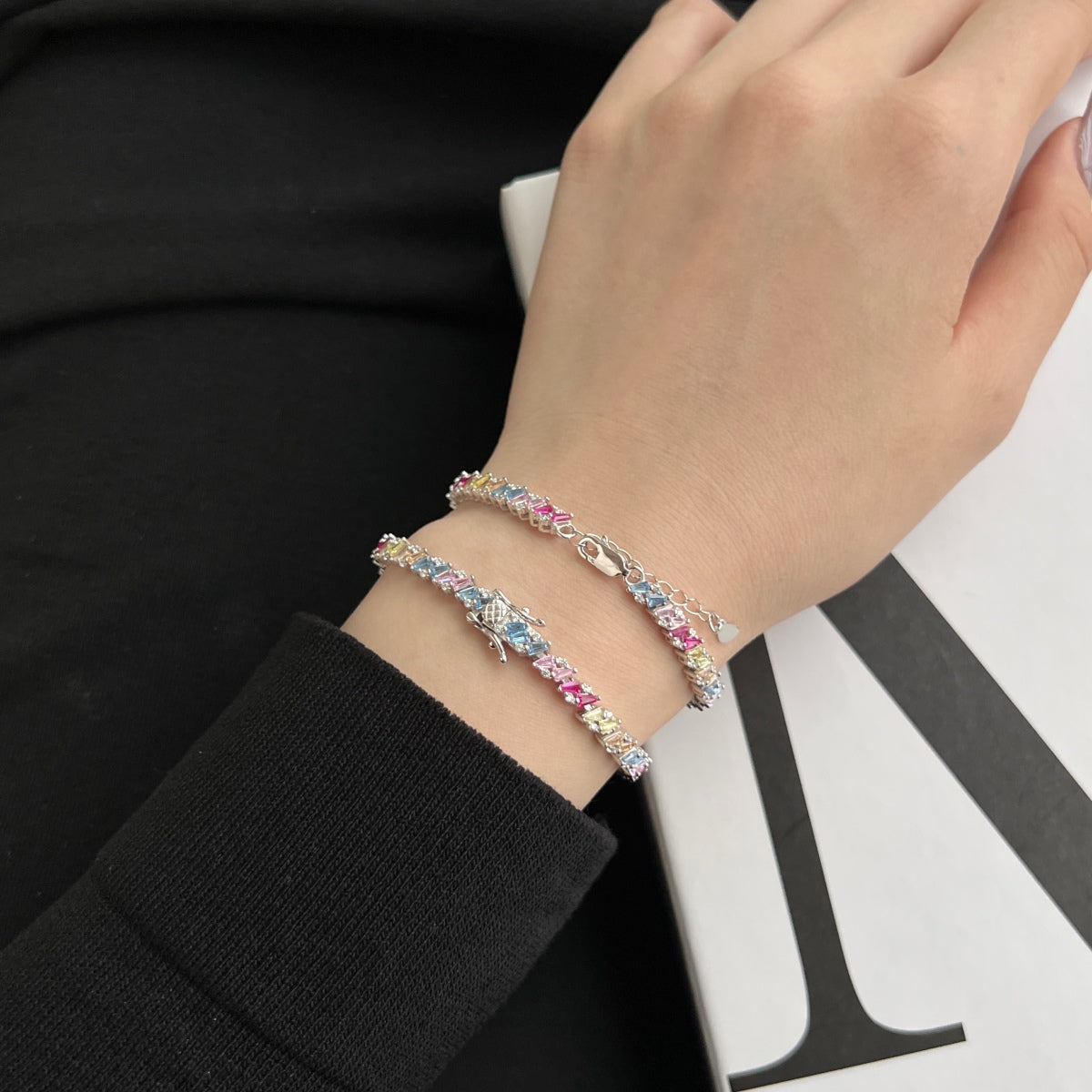 [Elite]Ornate Sparkling Multi Cut Party Bracelet