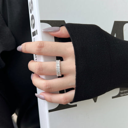 [Elite]Splashy Ornate Emerald Cut Cocktail Ring
