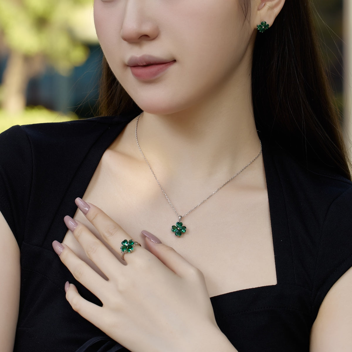 [Elite]Heart-Shaped Four-Leaf Clover Bead Necklace