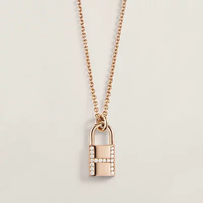 [Elite]HM ADVANCED NICHE LOCK HEAD NECKLACE DIAMONDS