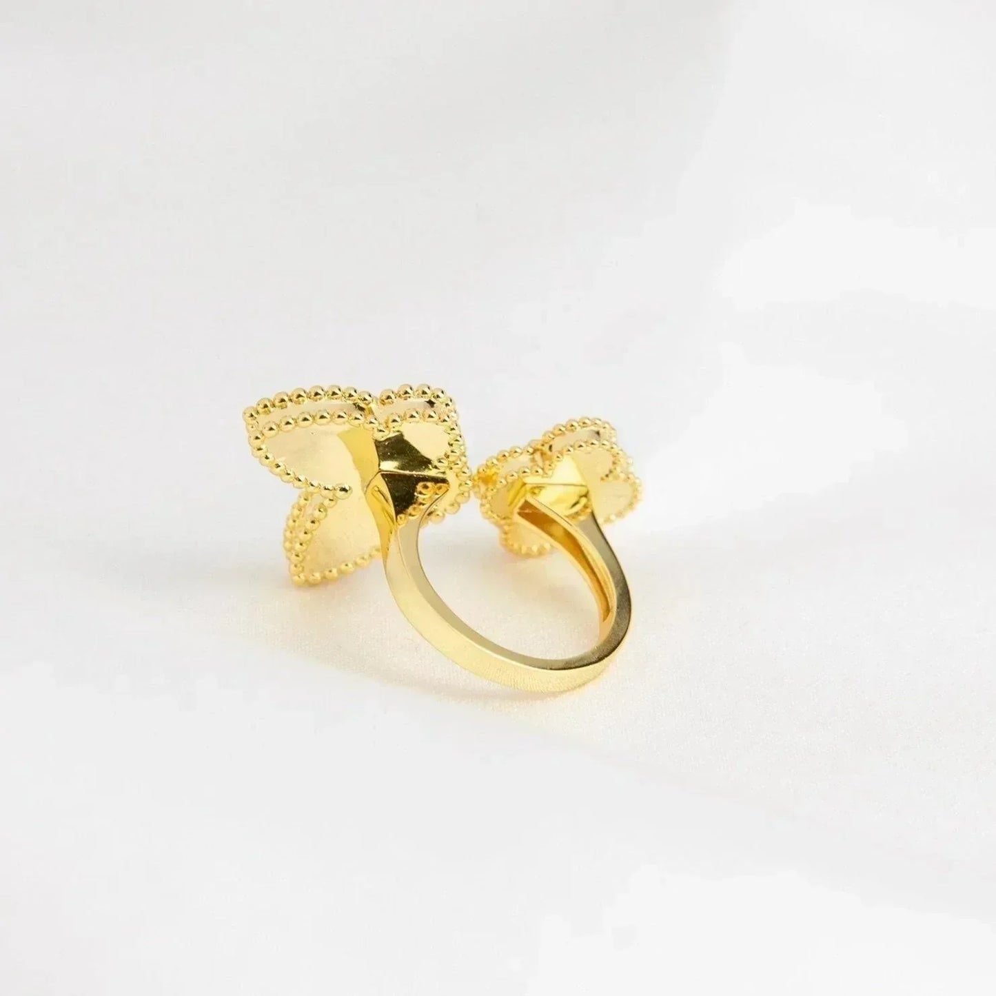 [Elite]LUCKY BETWEEN THE FINGER RING