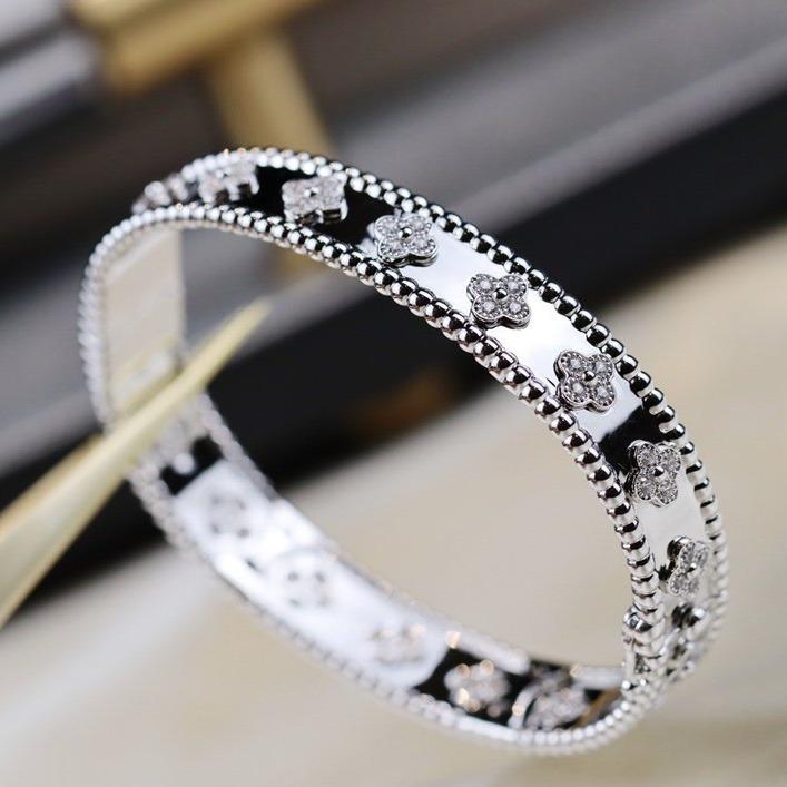 [Elite]CLOVER BRACELET 8MM DIAMONDS