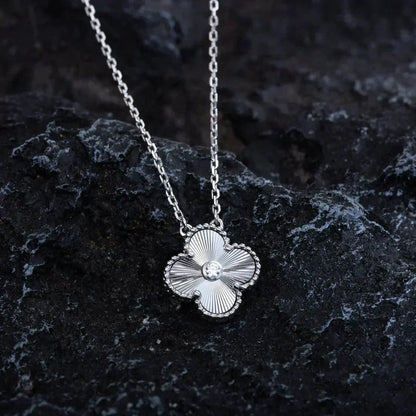 [Elite]CLOVER  15MM DIAMOND LASER NECKLACE SILVER