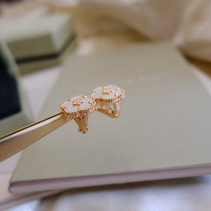 [Elite]LUCKY PINK GOLD WHITE MOP EARRINGS