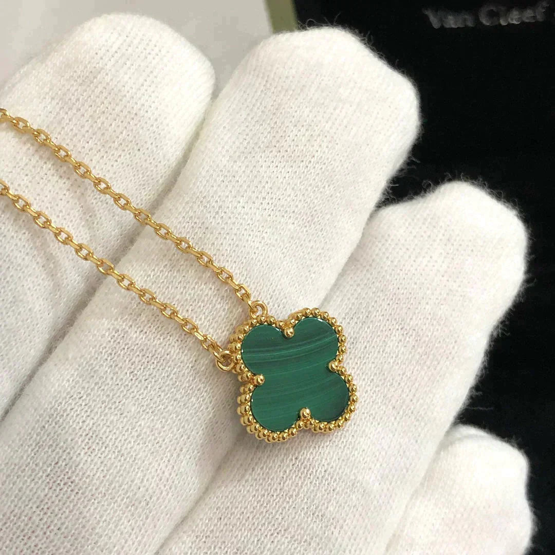 [Elite]CLOVER 15MM MALACHITE SINGLE FLOWER  NECKLACE