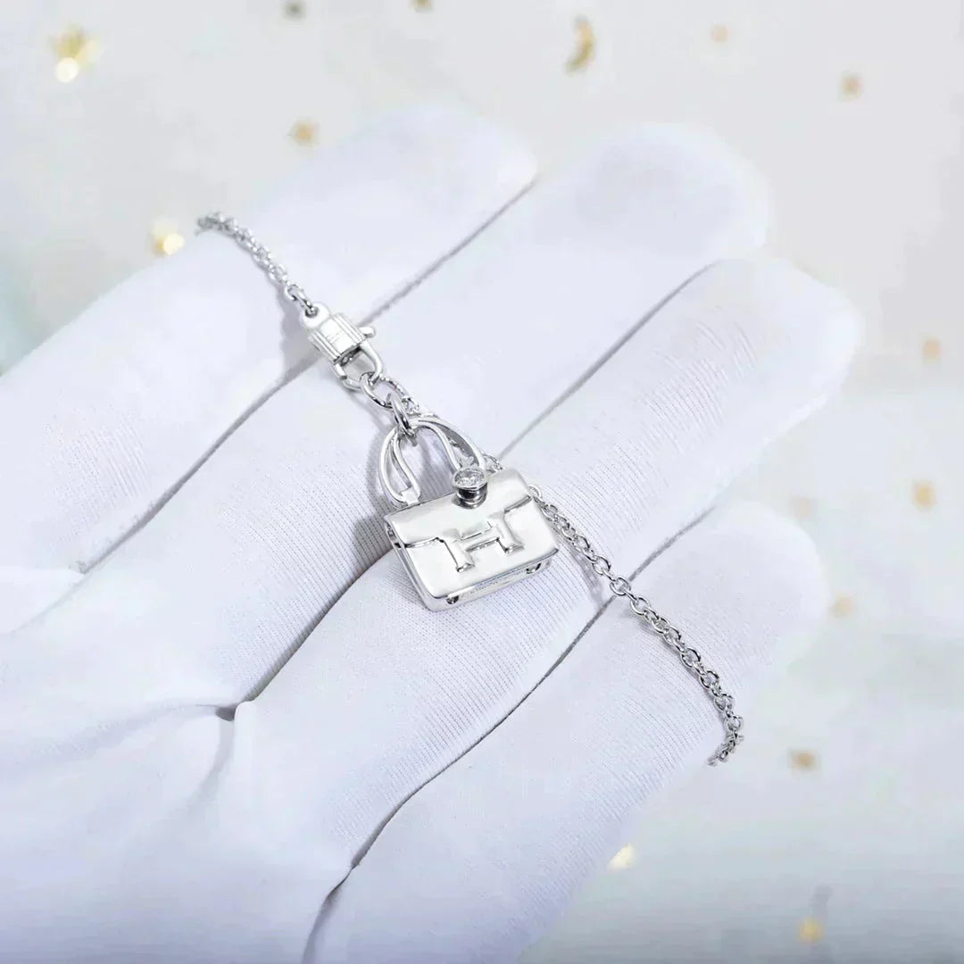 [Elite]AMULETTE PEDANT SILVER NECKLACE