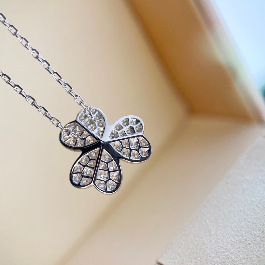 [Elite]CLOVER DIAMOND NECKLACE SILVER