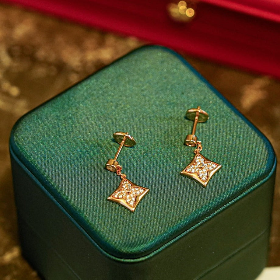 [Elite]STAR DIAMONDS EARRINGS GOLD
