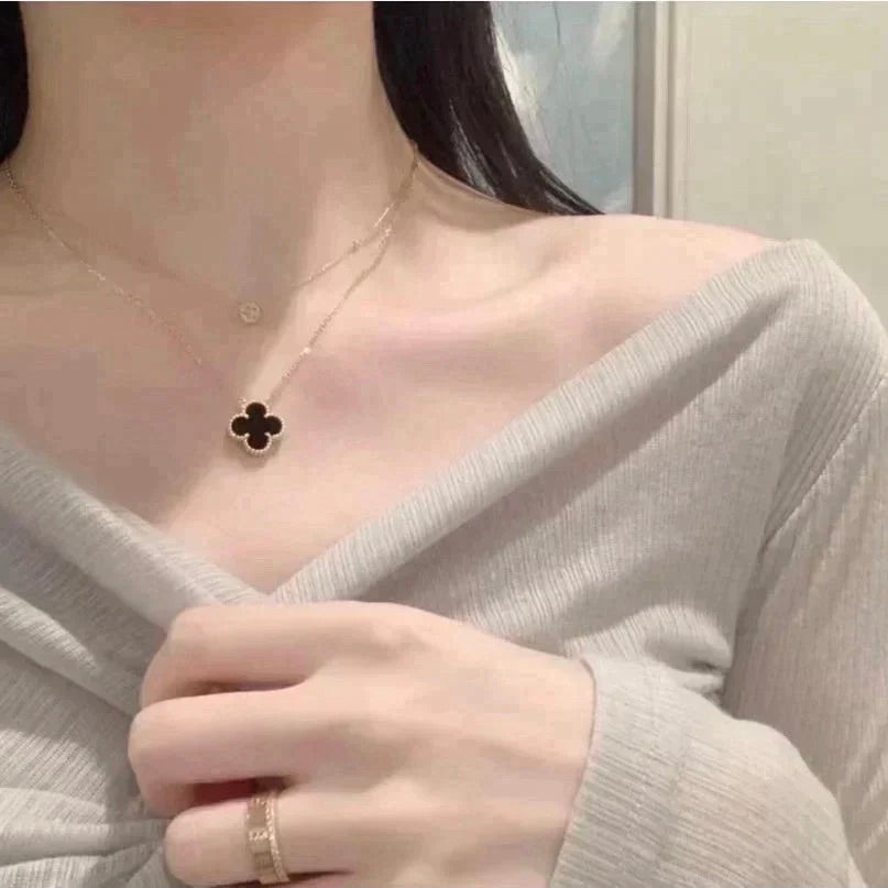 [Elite]CLOVER 15MM BLACK ONYX SINGLE FLOWER NECKLACE