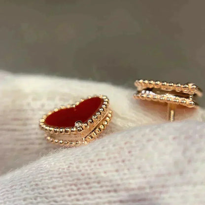 [Elite]HEART CARNELIAN STUD EARRINGS