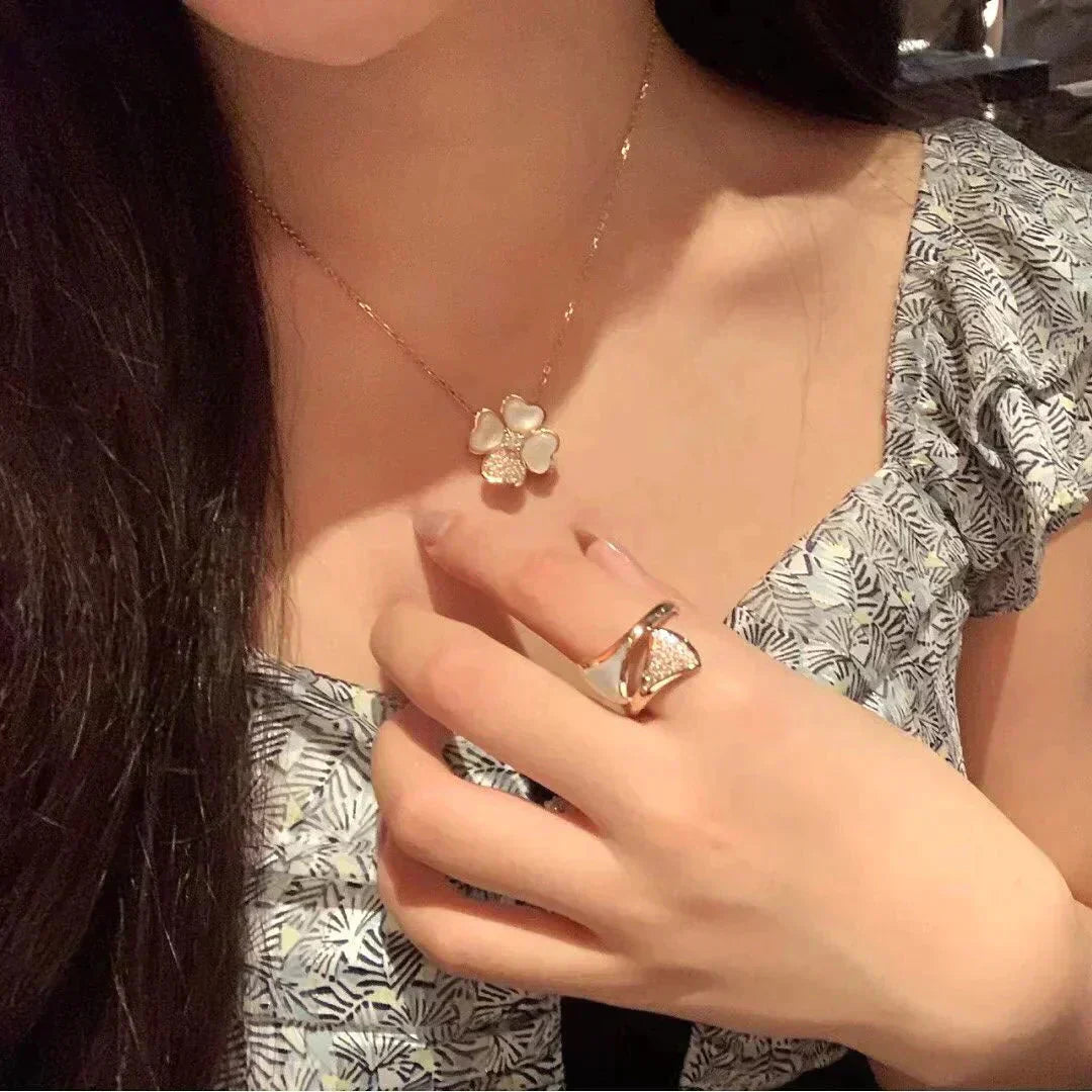 [Elite]CLOVER MOP DIAMOND ROSE GOLD NECKLACE
