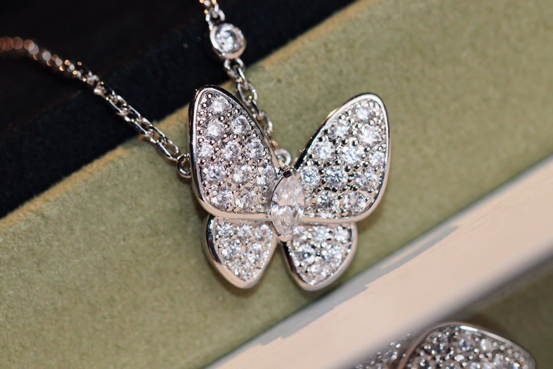 [Elite]BUTTERFLY DIAMOND NECKLACE