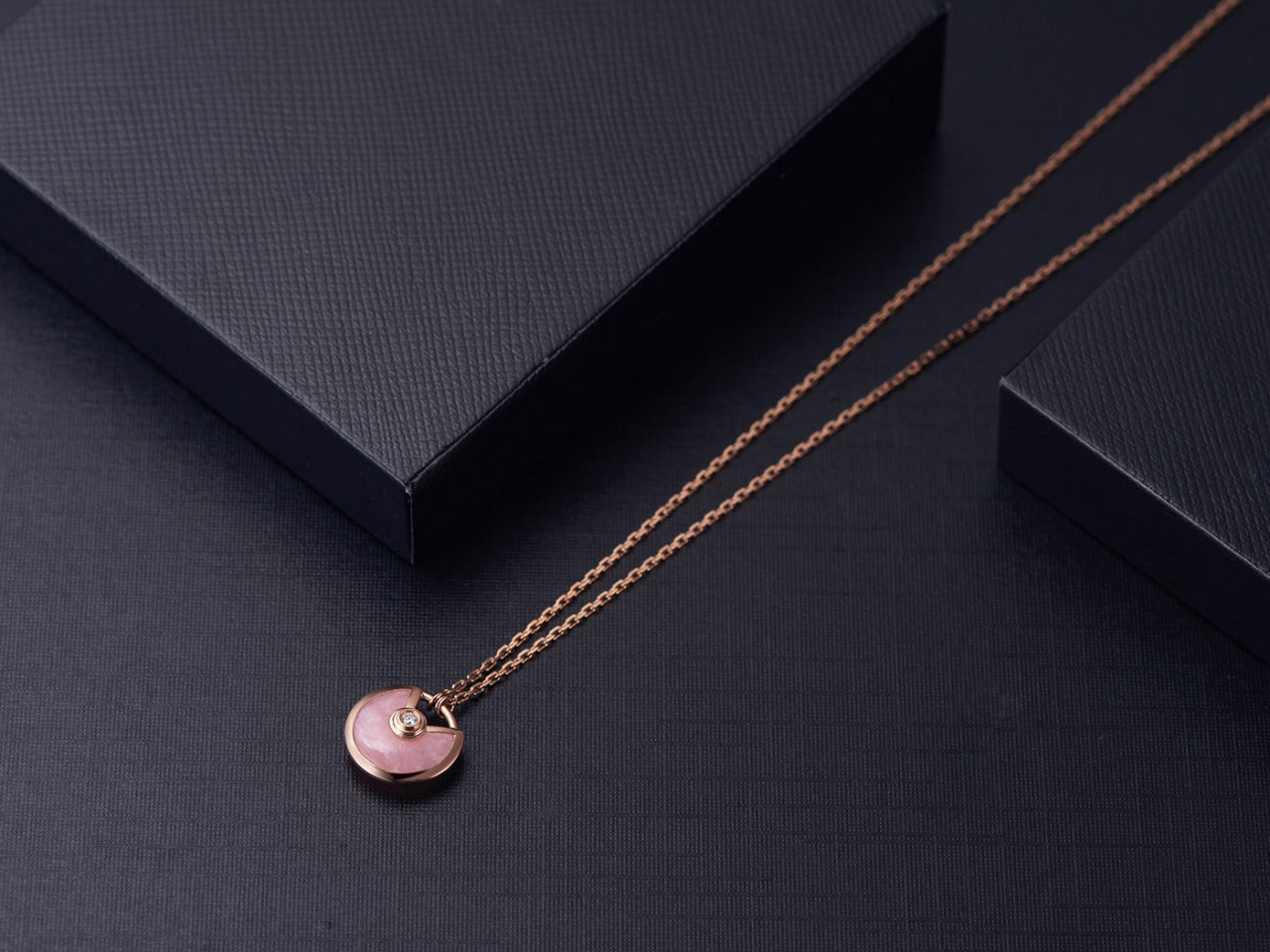 [Elite]AMULETTE ROSE GOLD PINK MOP NECKLACE
