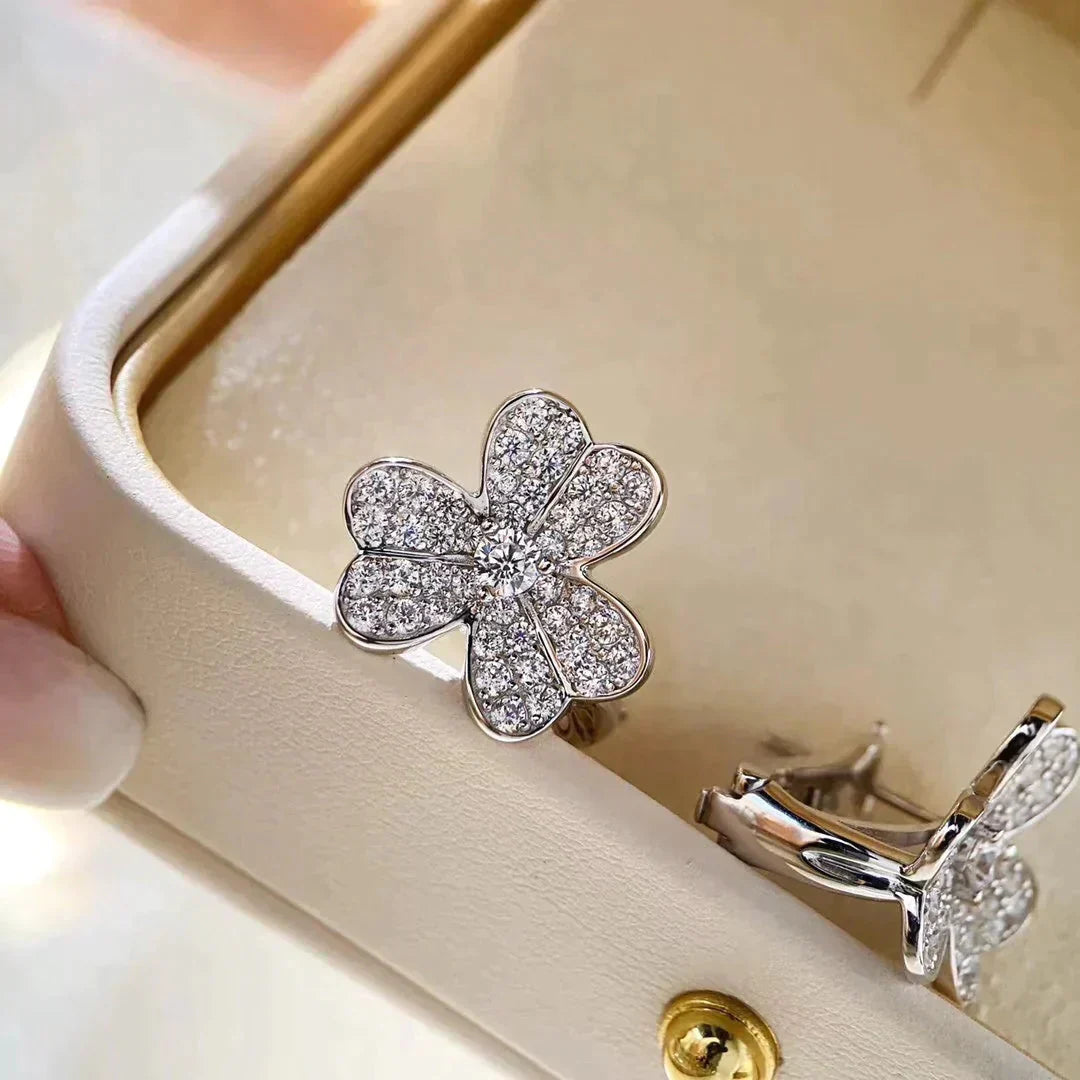 [Elite]CLOVER COMOS DIAMOND EARRINGS SILVER