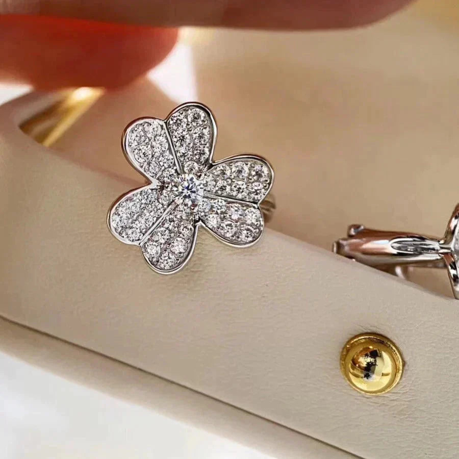 [Elite]CLOVER COMOS DIAMOND EARRINGS SILVER