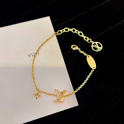 [Elite]LOGO STAR MOTIF GOLD BRACELET