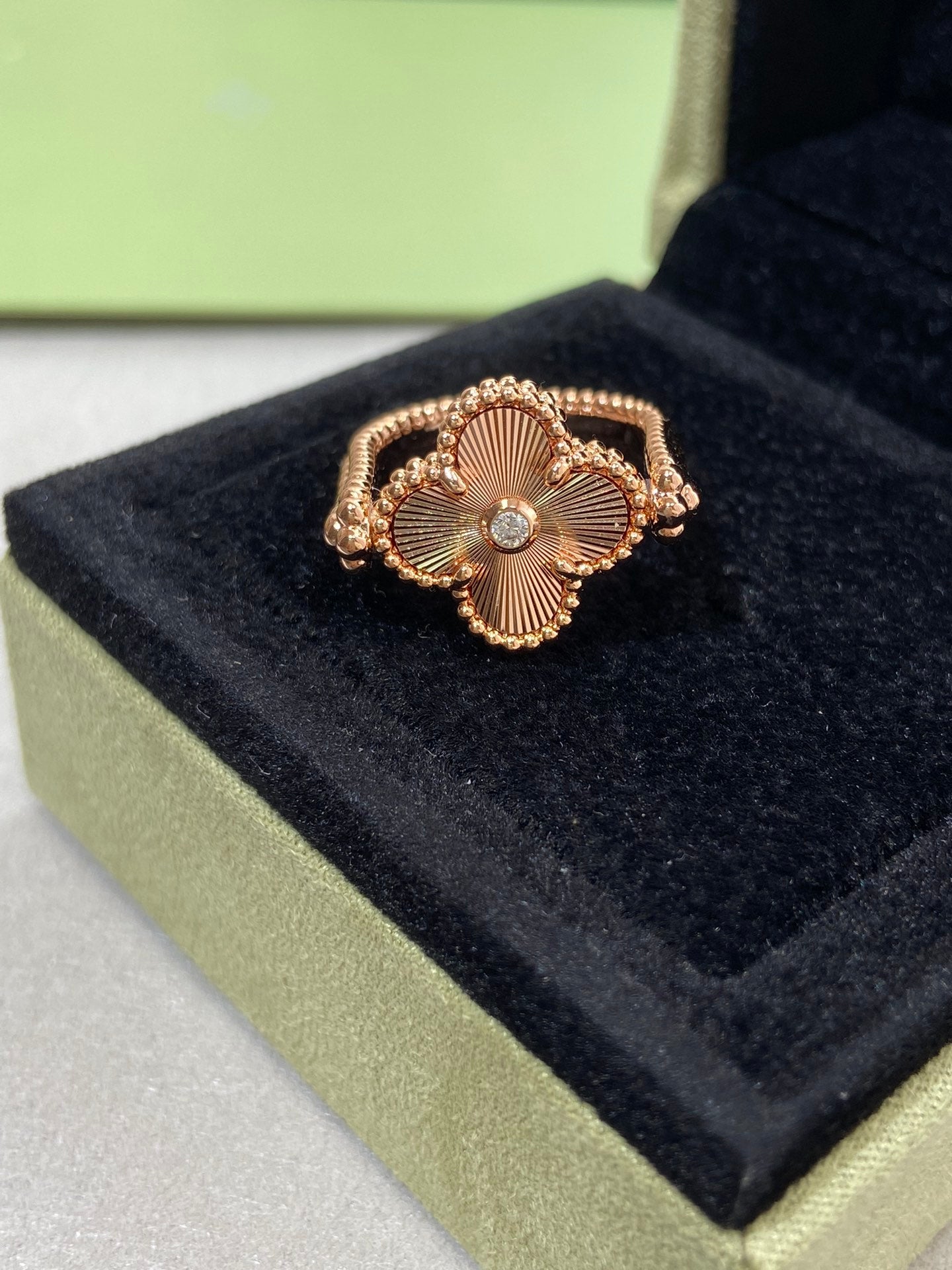 [Elite]CLOVER RIVERSIBLE ROSE GOLD RING