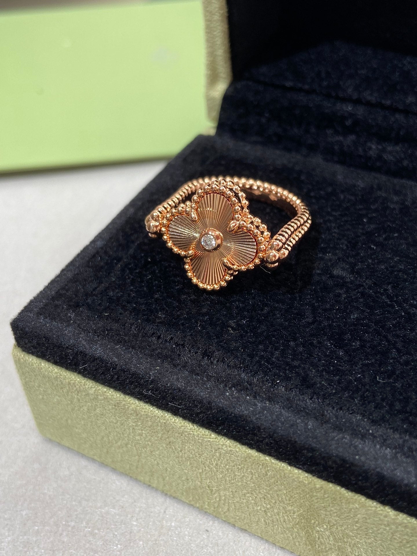 [Elite]CLOVER RIVERSIBLE ROSE GOLD RING