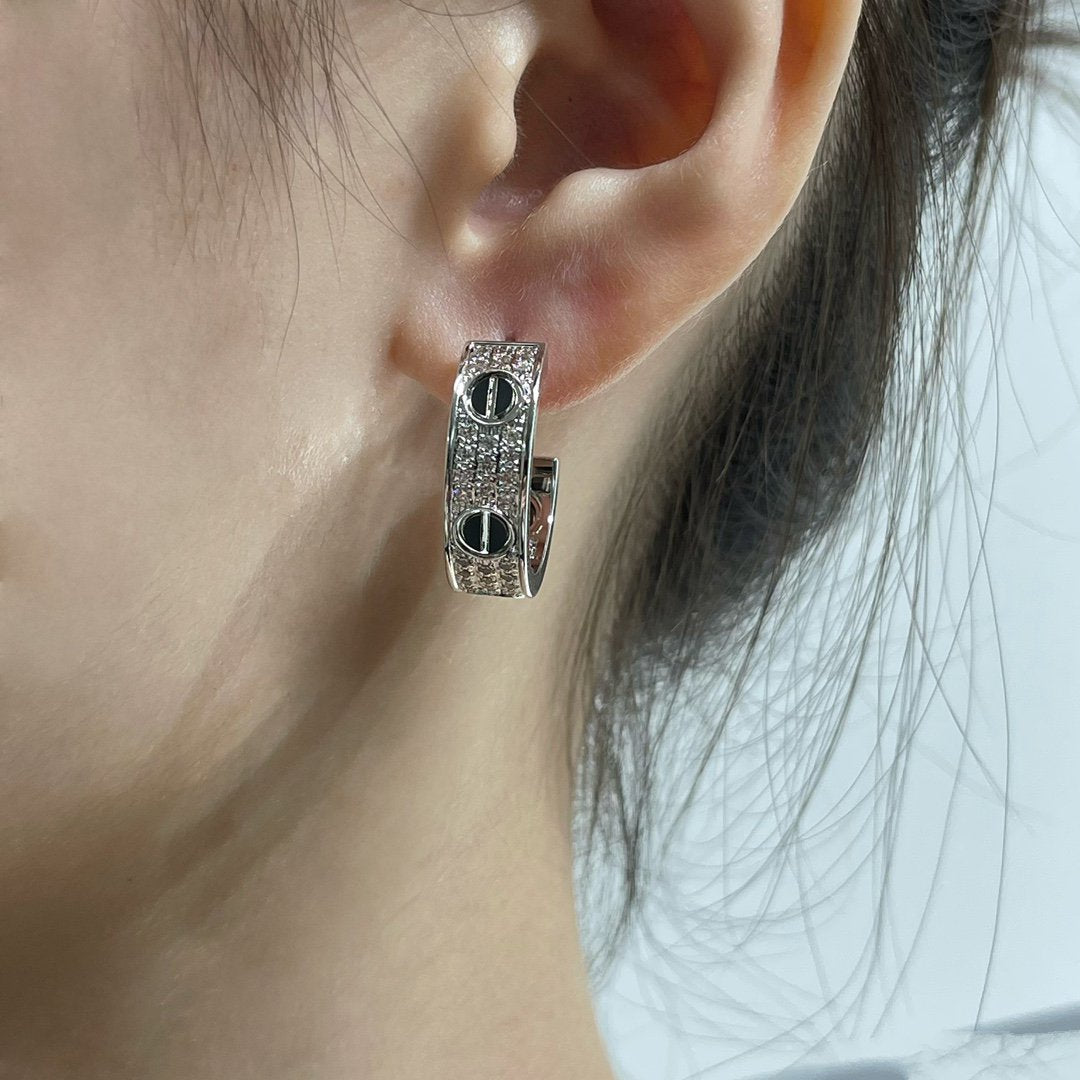 [Elite]LOVE CERAMIC DIAMOND PAVED SILVER EARRINGS