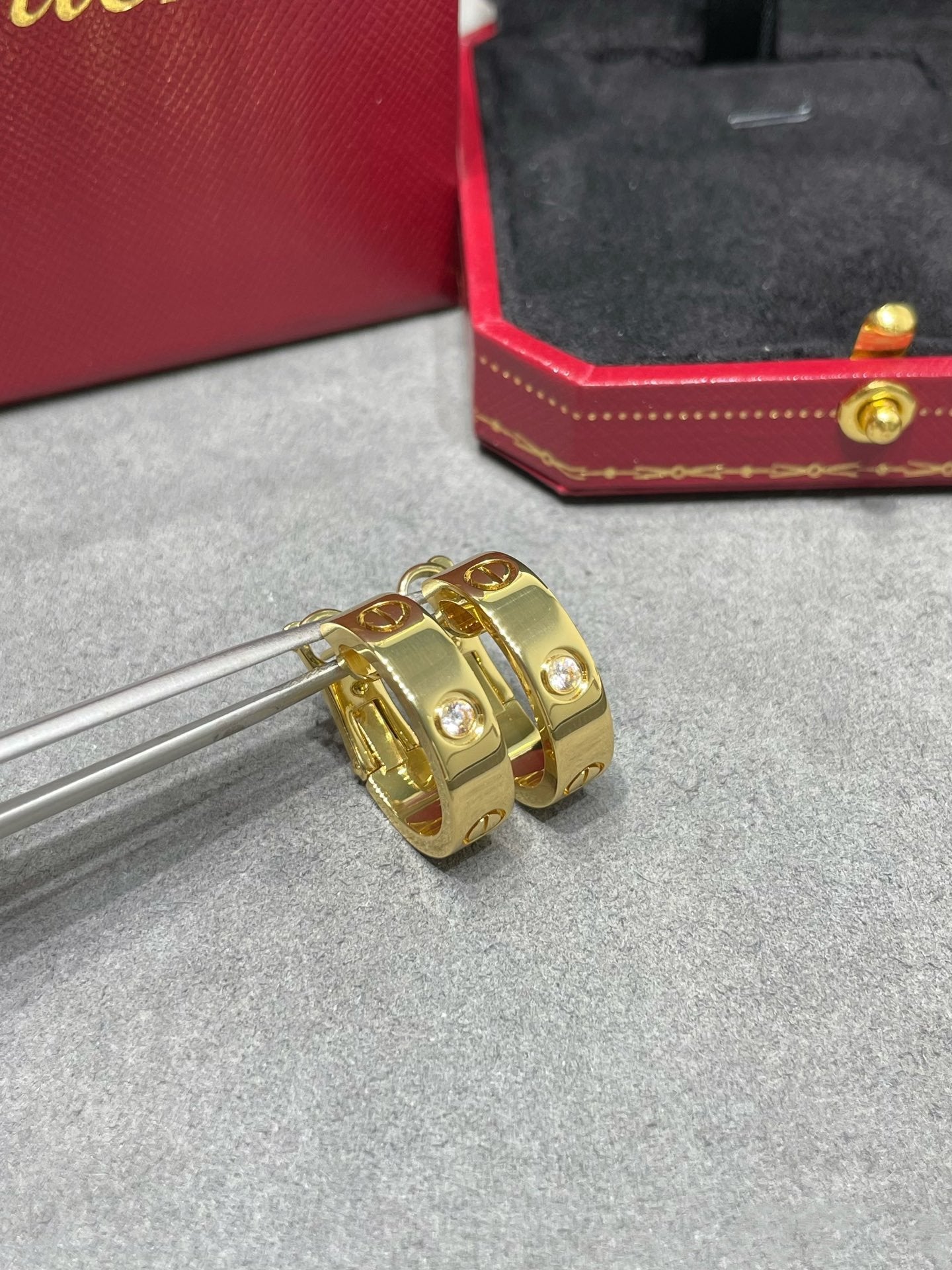 [Elite]LOVE 5.5MM 1 DIAMOND EARRINGS