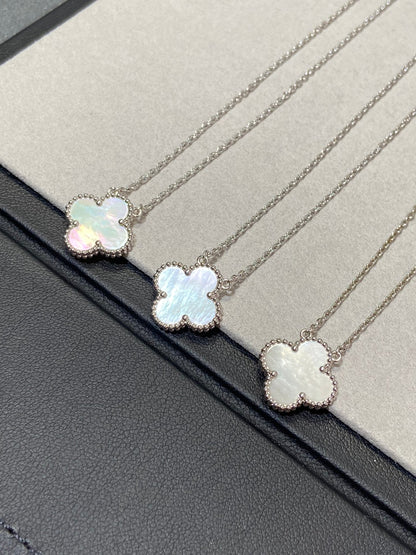 [Elite]CLOVER MEDIUM SILVER WHITE MOP NECKLACE
