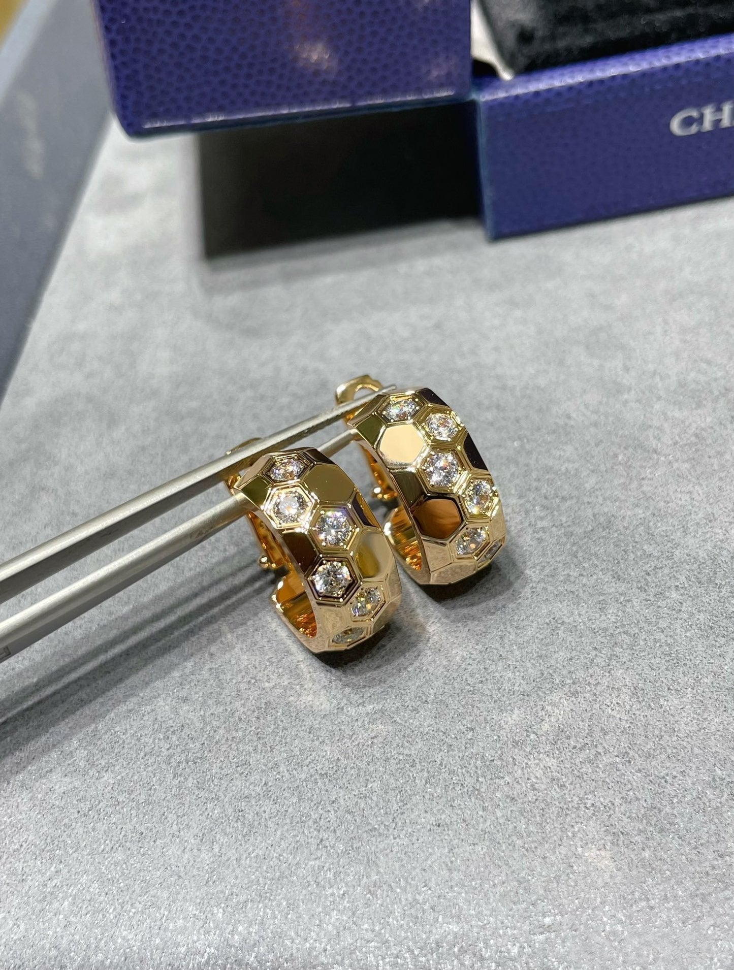 [Elite]BEE LOVE DIAMOND HOOP EARRINGS