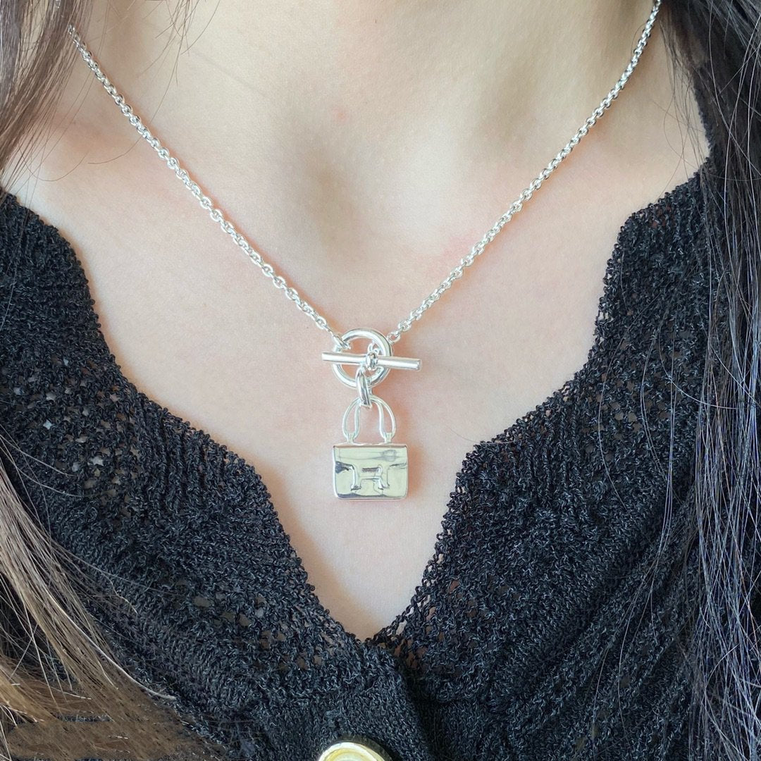 [Elite]CONSTANCE PEDANT SILVER NECKLACE