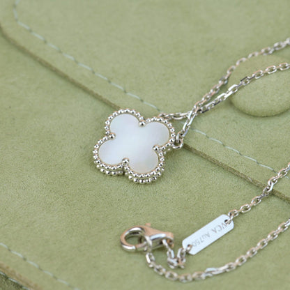 [Elite]CLOVER  15MM WHITE MOTHER-OF-PEARL SILVER