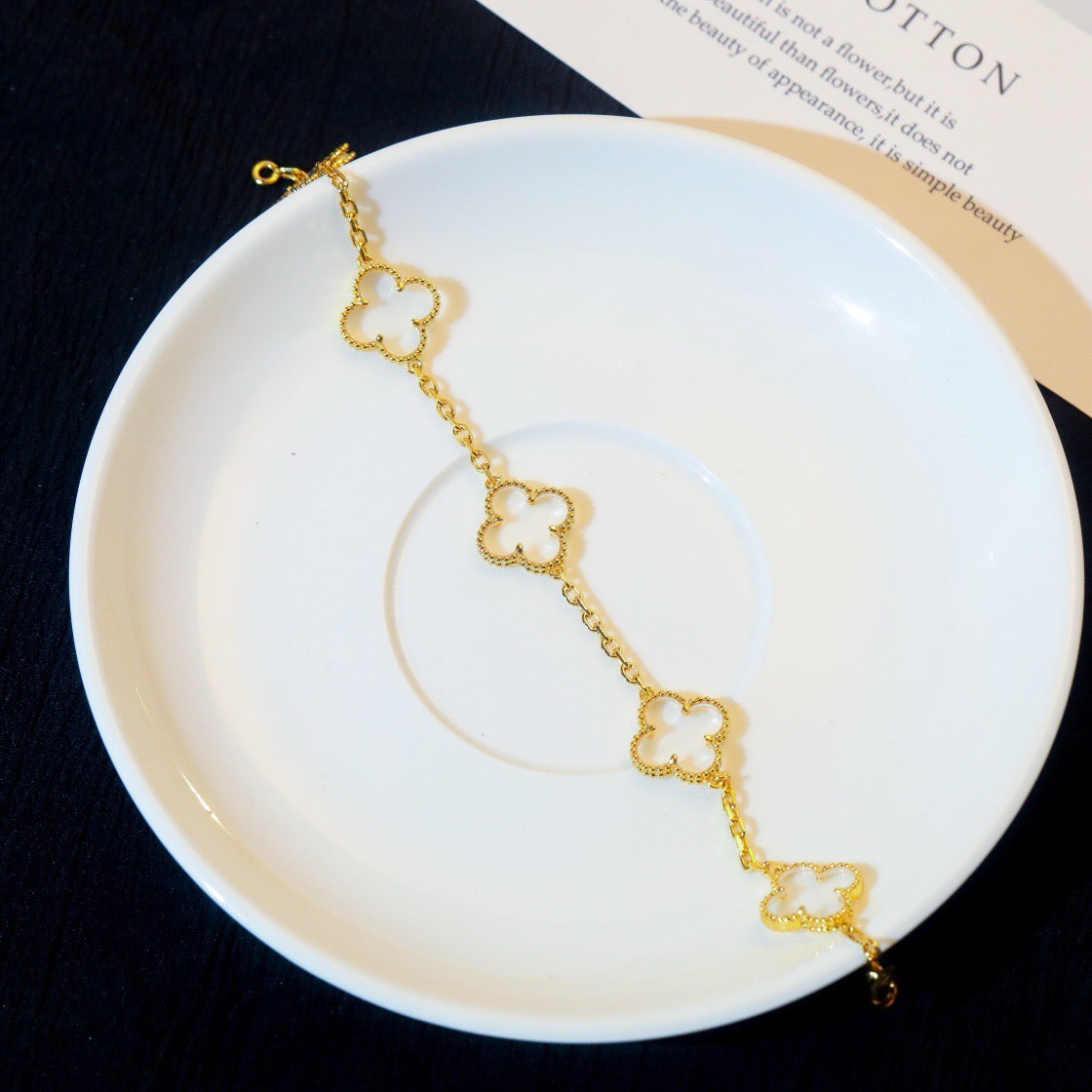 [Elite]CLOVER 5 MOTIF ROCK CRYSTAL BRACELET