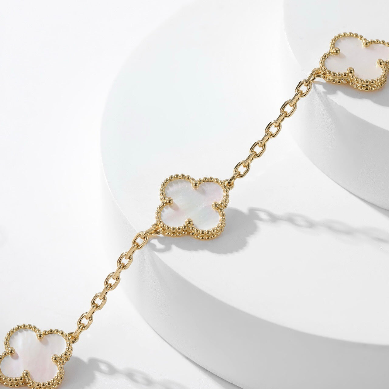 [Elite]CLOVER 10 MOTIFS WHITE MOTHER OF PEARL NECKLACE
