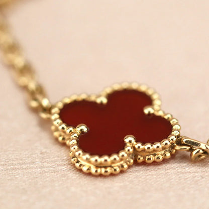[Elite] CLOVER 5 MOTIF RED CORNELIAN BRACELET COLLECTION