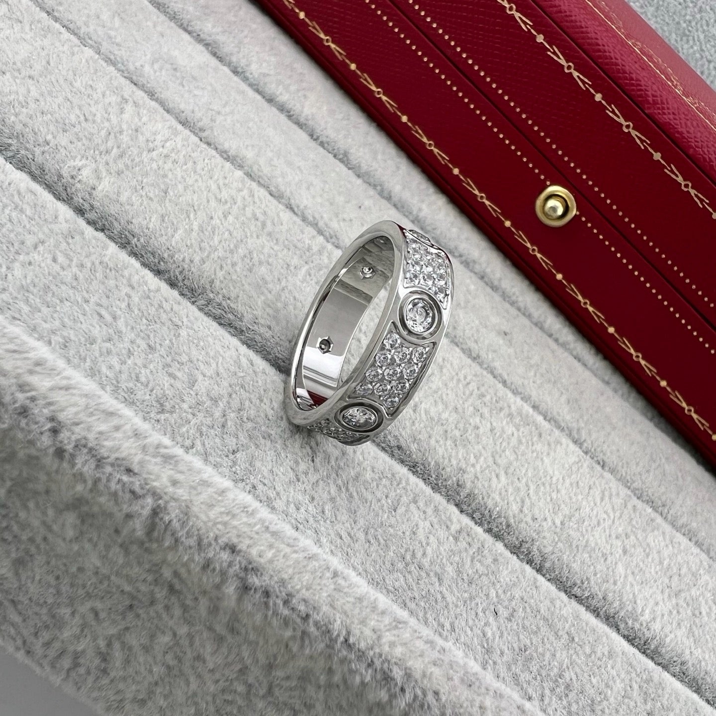 [Elite]LOVE 5.5MM FULL-PAVE 6-DIAMOND RING