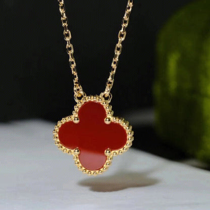 [Elite]CLOVER 15MM CARNELIAN SINGLE FLOWER NECKLACE