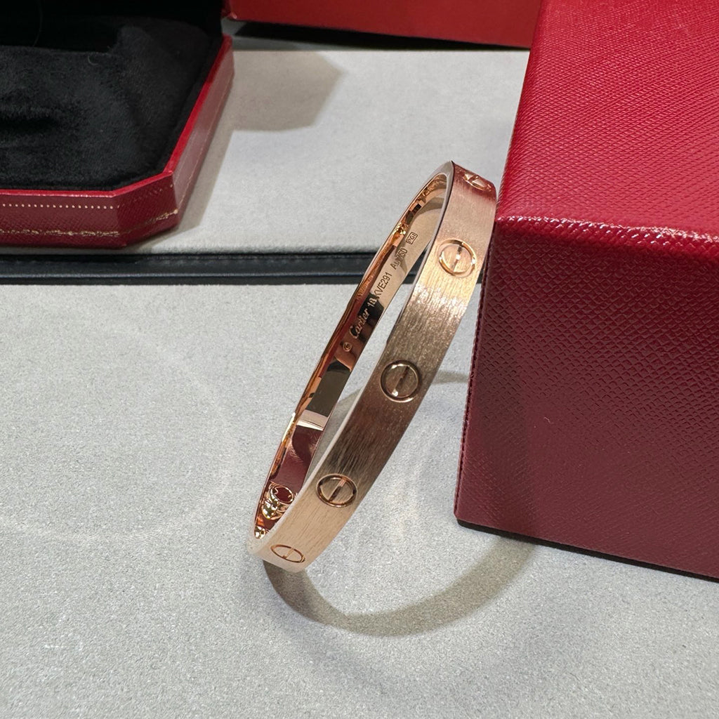 [Elite]LOVE BRACELET 6.1MM BRUSHED