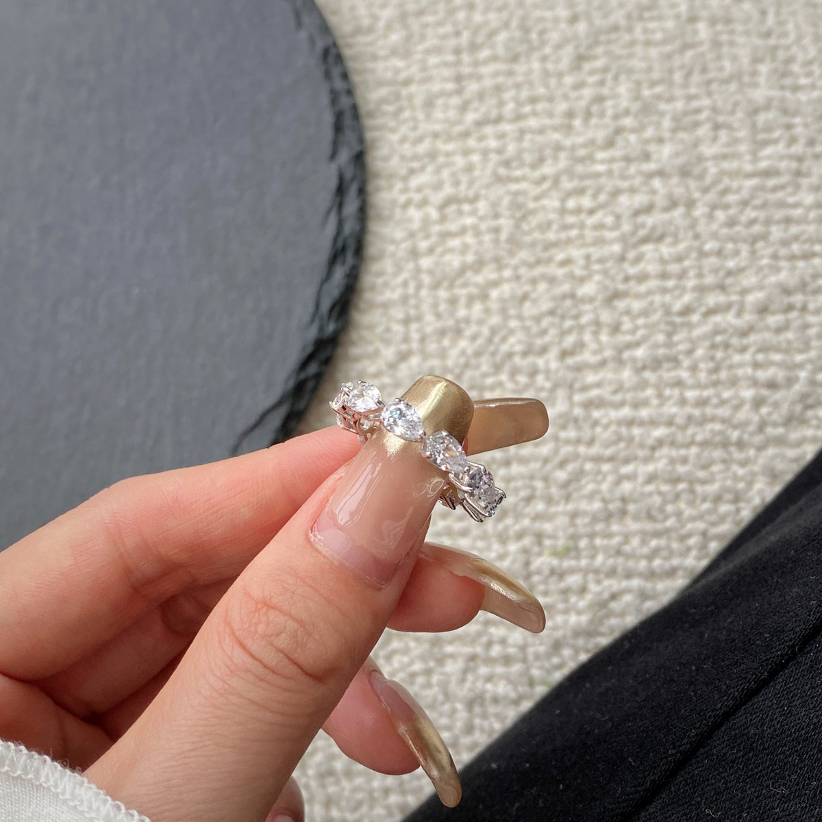 [Elite]Exquisite Pear Cut Tennis Ring