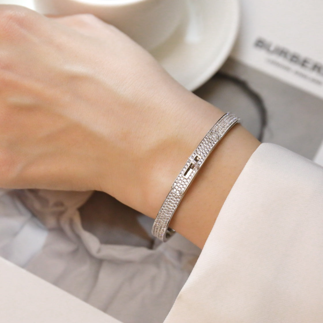 [Elite]KELLY BRACELET DIAMOND PAVED